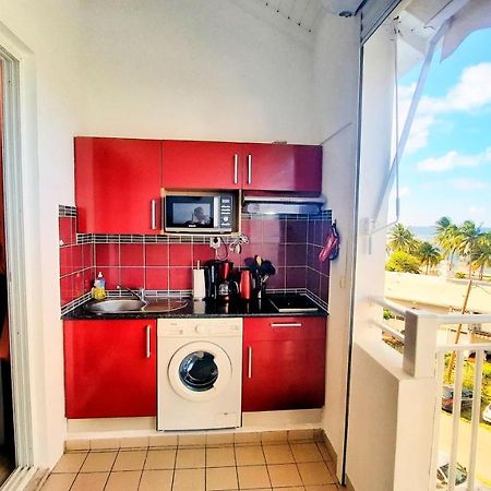 Studio La Belle Vue, vue mer, wifi, plage à 50m Le Moule Esterno foto
