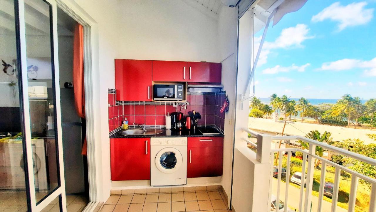 Studio La Belle Vue, vue mer, wifi, plage à 50m Le Moule Esterno foto
